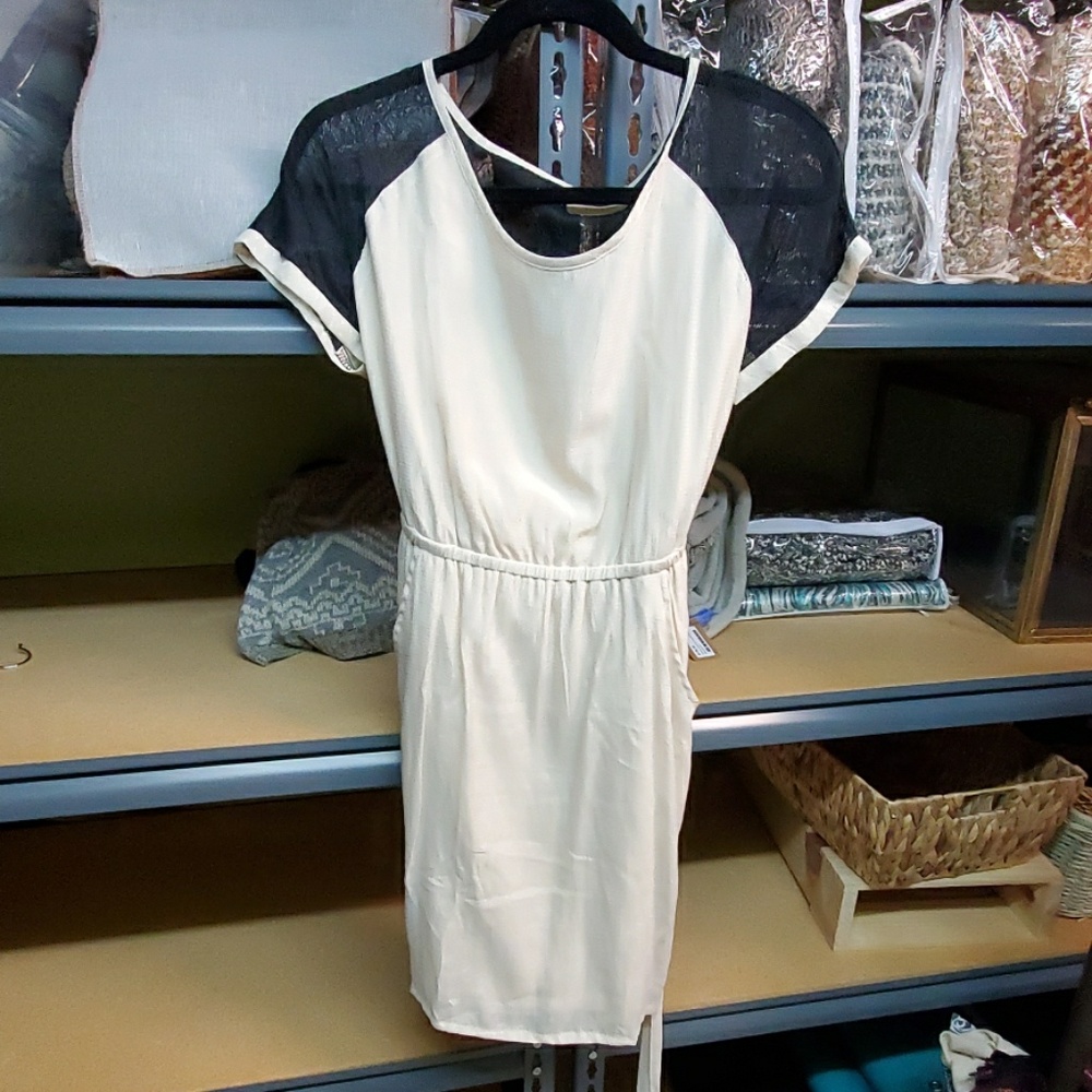 Cute dress w/pockets